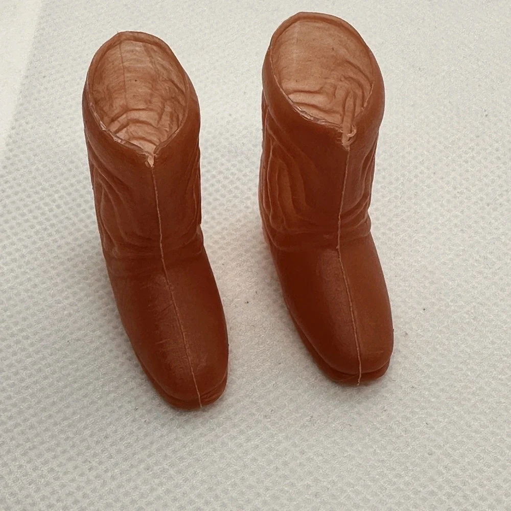 Vintage Barbie Shoes Boots 1990S COWGIRL‎ Short Brown Plastic Doll Shoes
